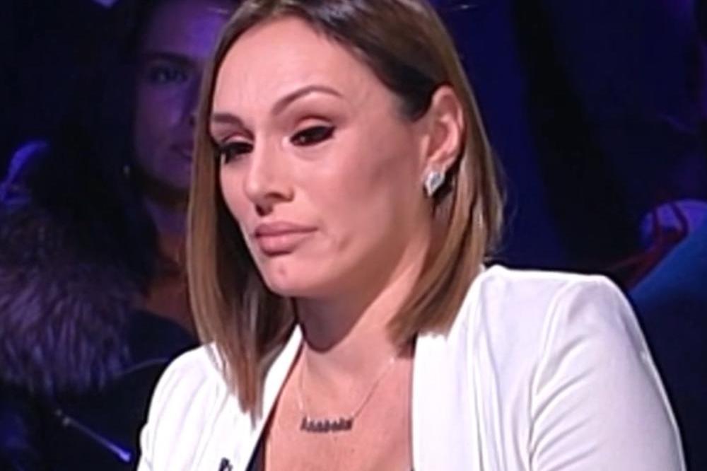 MUČNO, DO TE MERE DA TRNEM: Osman Karić objavio PREPISKU nakon dopisivanja sa Anabelom Atijas! (FOTO)