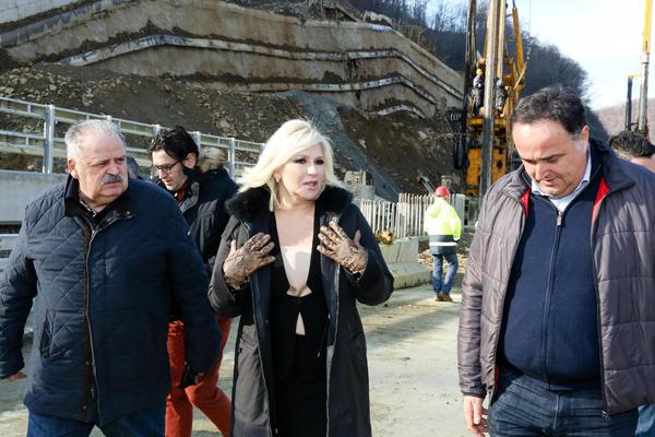 NISAM GLEDALA SNIMAK BABIĆEVE NESREĆE, TO NIJE MOJ POSAO! Zorana Mihajlović direktno govorila o NESREĆI u Doljevcu