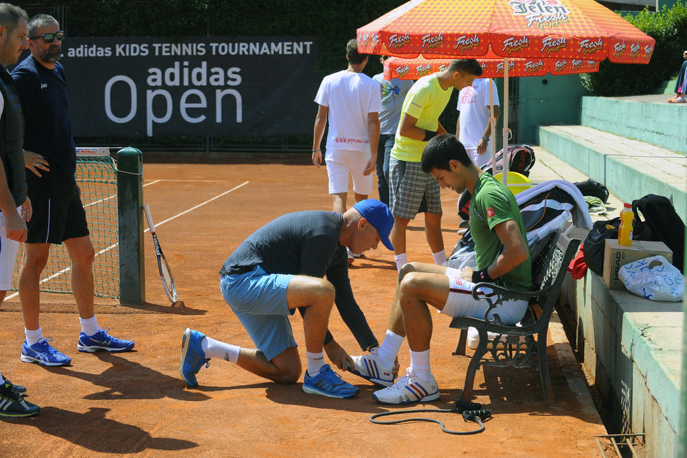 NIJE ZNAO GDE SE NALAZI: Novakov trener otkriva u kakvom je teškom stanju bio Đoković! Sumnjao je čak i sam u sebe!