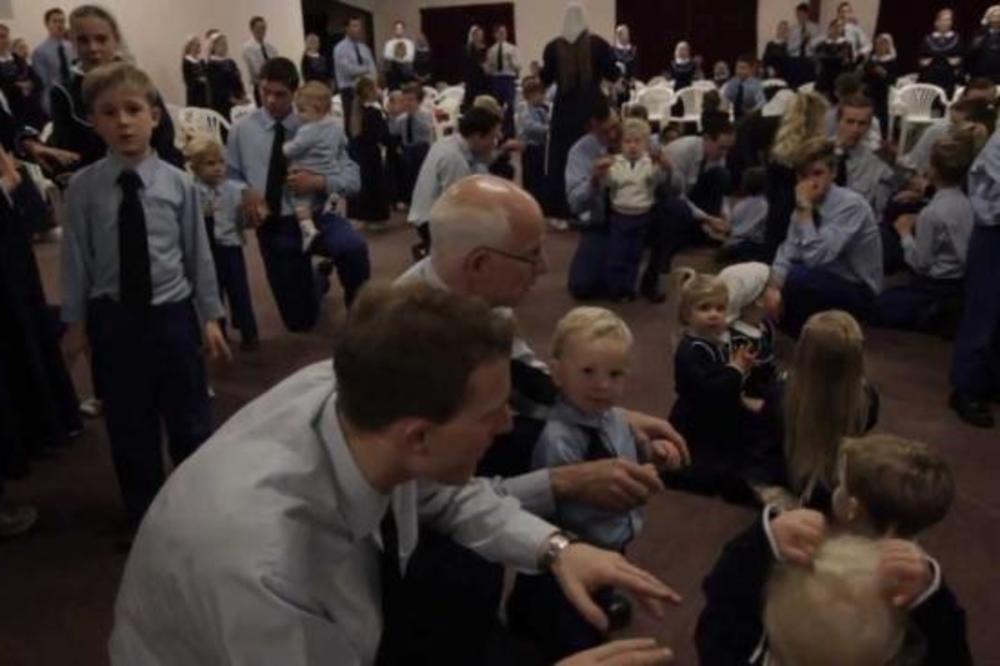 U KANDŽAMA JEHOVINIH SVEDOKA: Marija je 12 godina PAKLA provela u sekti IZ KOJE JE JEDVA POBEGLA