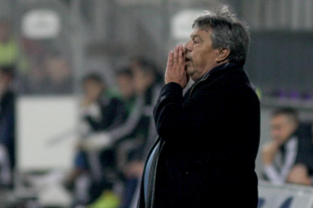 KOSANOVIĆ O SLANJU NOVINARKE DA KUVA RUČAK: Izvinjavam se, iako smo već duže vreme u ličnom sukobu!