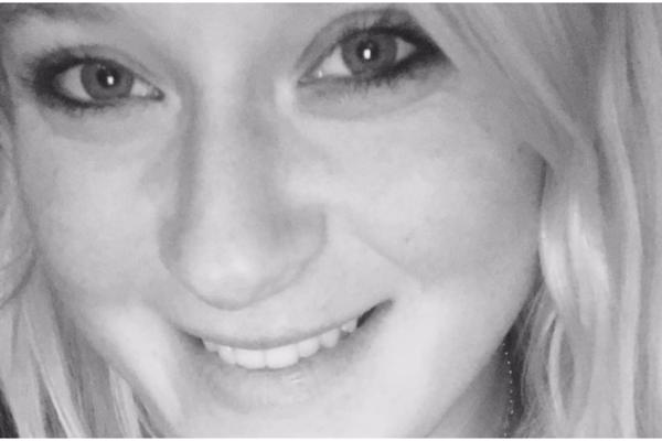 UMESTO VENČANICE BIRALI SU JOJ KOVČEG: Jana je otišla na operaciju jer su je ISMEVALI, a onda je UMRLA (FOTO)