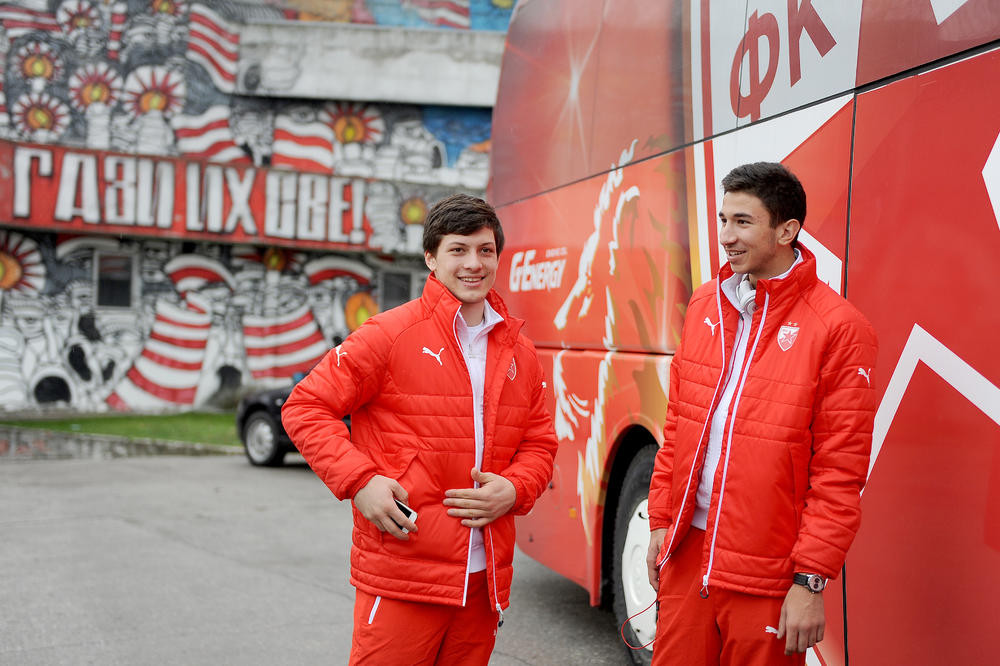 SAMO GERD MILER JE BOLJI OD LUKE JOVIĆA U ISTORIJI BUNDESLIGE: Marko Grujić na sjajan način najavio srpski derbi!