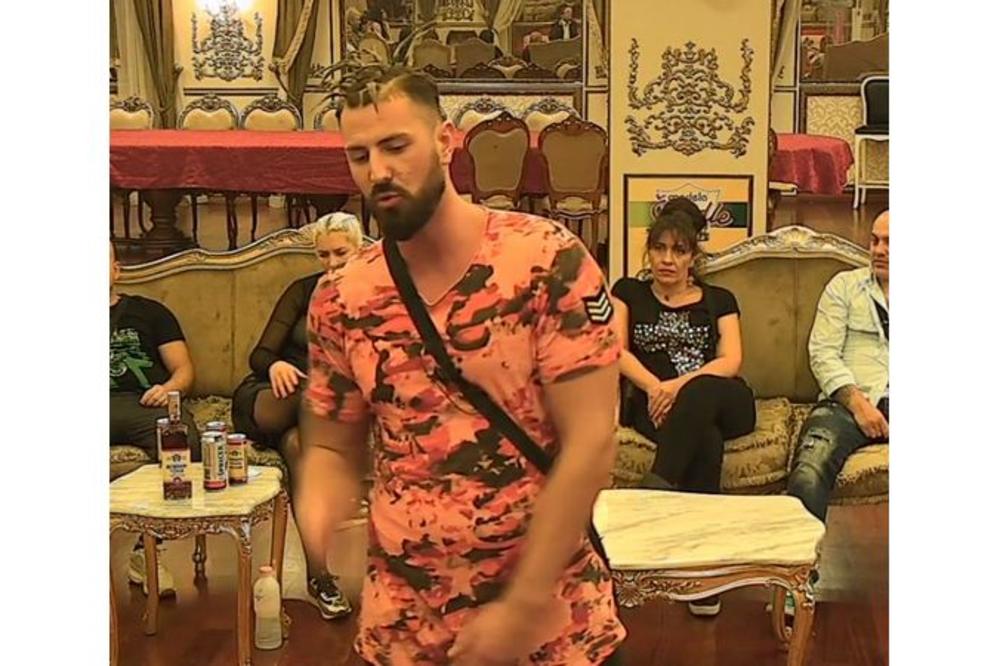 VUYA PRVI PUT O RAZVODU: Ponela me slava i moja žena više nije mogla da trpi to PONAŠANJE