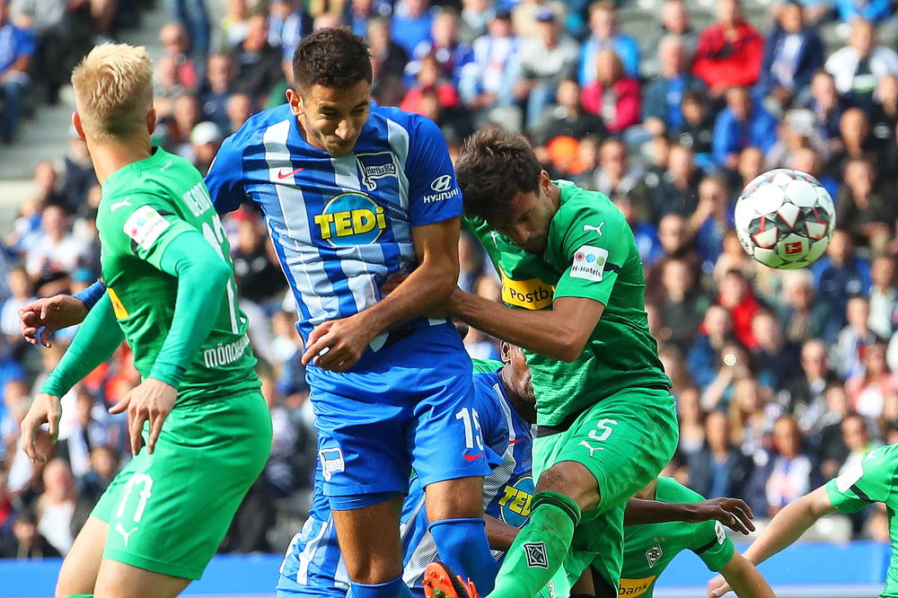 KLOPE, GLEDAŠ LI? Očekivali ste Jovića, a onda je Grujić stupio na scenu i zakucao loptu u mrežu!