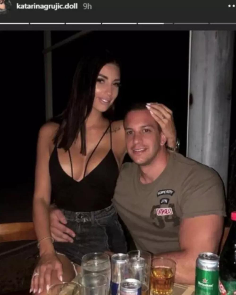 Kaća sa bivšim dečkom  