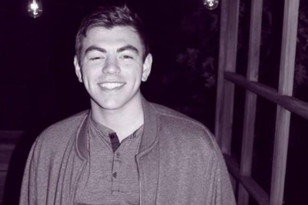 MRTVO TELO MLADIĆA (22) PRONAĐENO U SEDIŠTU GUGLA: Kompaniju potresla misteriozna smrt!