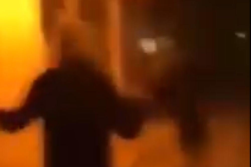 KRVAVO VEČE U ATINI: Navijači Panatinaikosa bombom gađali navijače Olimpijakosa! Troje je povređeno