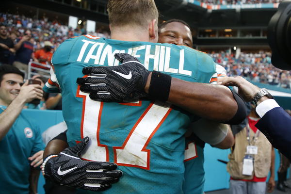 VIŠE NEGO LUD VIKEND U NFL LIGI: Majami tačdaunom u poslednjoj sekundi srušio Petriotse, spektakl Dalasa i File!