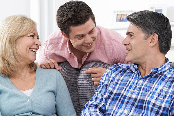 SVI MISLE DA SU OVI IZRAZI POGRDNI NAZIV ZA RODITELJE, ALI SU U ZABLUDI: Evo šta zapravo znače "ĆALE" i "KEVA"!