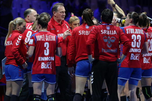 SVETSKE ŠAMPIONKE PREVELIK ZALOGAJ: Francuskinje razbile Srbiju za polufinale