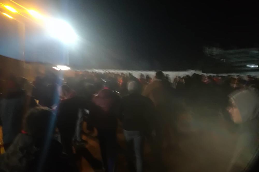 I ON ĆE BITI VEČERAS MEĐU DELIJAMA: Trudiće se da putem svog poziva pomogne Zvezdi protiv Svetaca iz Pariza!