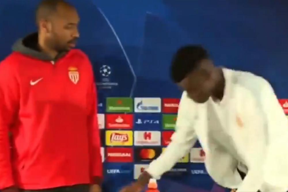 DEČKO, NEŠTO SI ZABORAVIO: Časovi kućnog vaspitanja - učitelj Tijeri Anri!