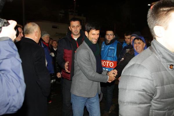 ĐOKOVIĆ NA MARAKANI: Čim je video koreografiju Delija počeo je da peva s njima! Svetski mediji bruje o njemu!