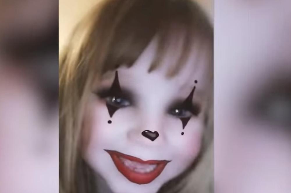 MAJKA DEVOJČICE JE BILA PRESTRAVLJENA KADA JE VIDELA OVAJ SNIMAK: Začula je glas nekog ko više NIJE ŽIV! (VIDEO)