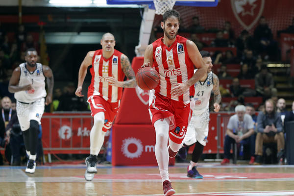 HVALA VAM, KNEŽEVI: Delije, pravite feštu! Crvena zvezda je definitivno u TOP 16 Evrokupa!