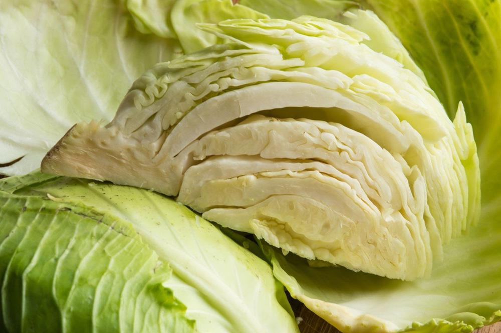 NAPRAVITE OBLOGU OD KUPUSA AKO IMATE OVAJ PROBLEM I REŠIĆE VAS ČESTE MUKE: Evo za šta je još DOBAR