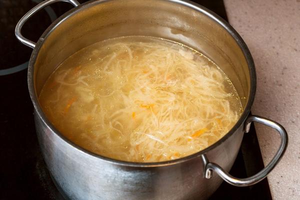 Šampinjoni, kupus i lipov med su zdravi: Ipak, oni NE LEČE RAK