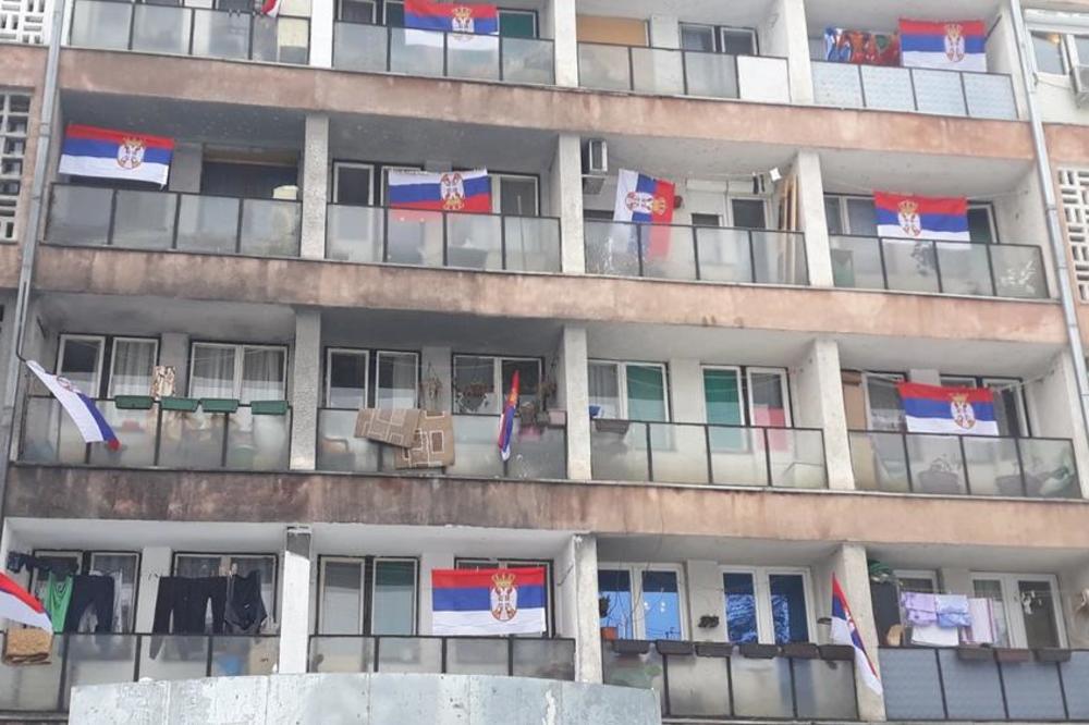 HRABRA REAKCIJA SRBA NA ALBANSKI TEROR: Tačno u 12 SNAŽAN ODGOVOR