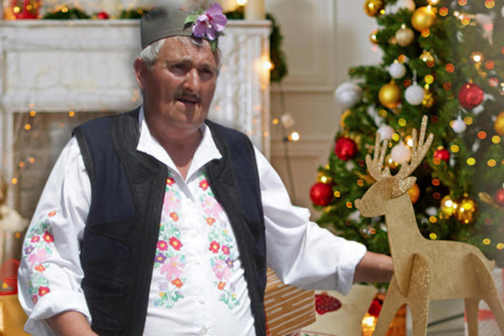 SVE JE POČELO KAD SE ISUS RODIO, DRVEĆE SE UKRAŠAVALO JABUKAMA! Zašto se kiti jelka i kad su s tim počeli Srbi?