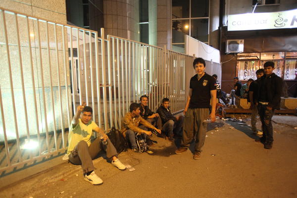 U SJENICI 172 MALOLETNA MIGRANTA: Azil cilja na upis u osnovne i srednje škole!