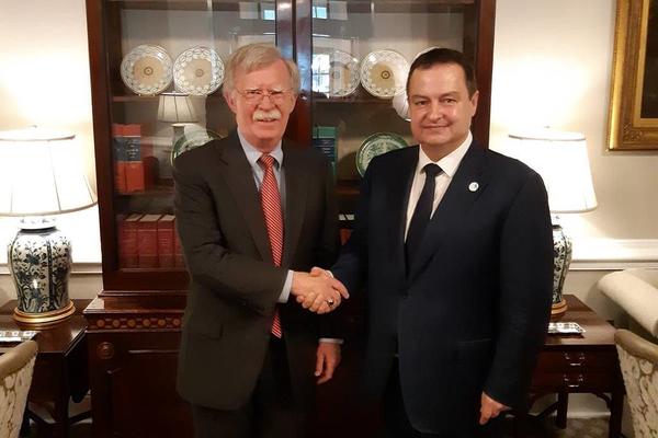 TRAMPOV SAVETNIK ZA NACIONALNU BEZBEDNOST: Srbija i Kosovo da postignu sporazum ŠTO PRE!