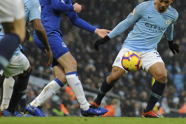 ŽESUS KONAČNO PRORADIO, SITI POJEO KARAMELE: Milivojević srušio bivšeg prvaka, Eriksen u 91. minutu izvadio Tot'nam