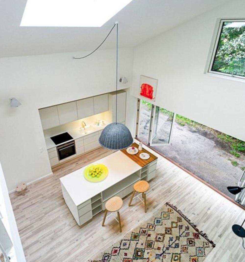 Ima prirodno osvetljenje 