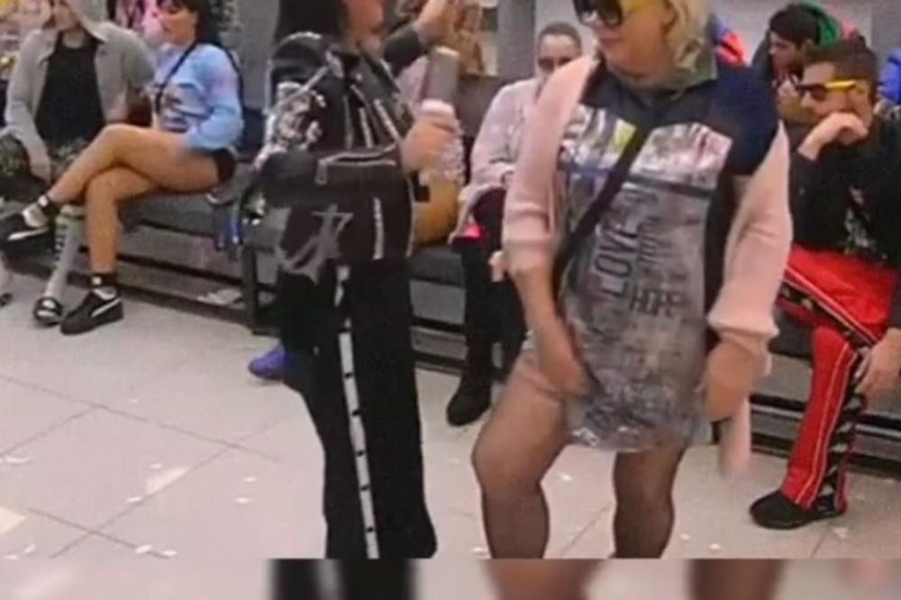 ZORICA DIZALA HALJINU PA SE MAZILA PRED SVIMA: Oni ZGAĐENI a kad vidite Sandrinu reakciju UMREĆETE OD SMEHA (VIDEO)