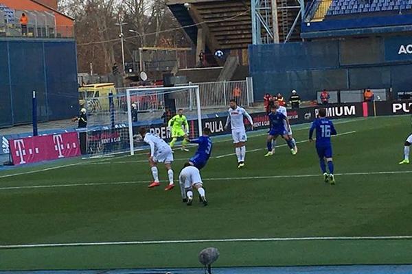 DRŽAVA NEMA ZA LEKOVE, A NE MOŽE DA NAPLATI PORESKI DUG BOGATIM SPORTISTIMA: Skandal o kom će se dugo pričati!