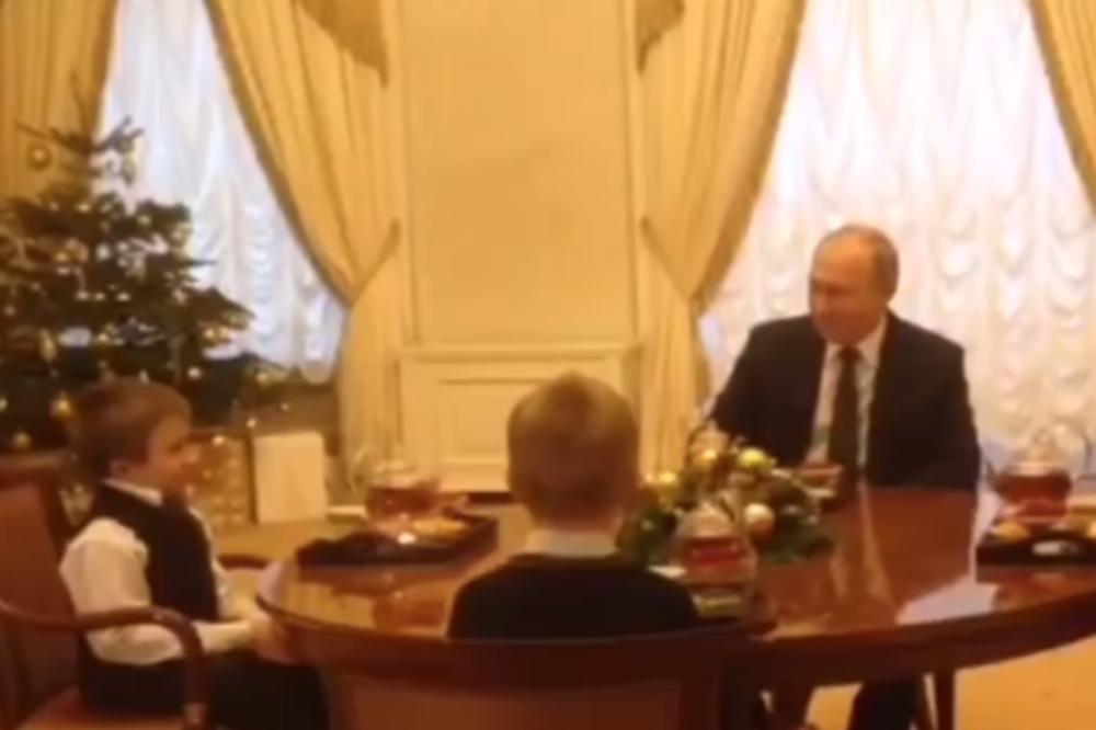 ZBOG OVAKVIH STVARI SE TREBA DIVITI PUTINU: Predsednik Rusije ispunio neobičnu želju TEŠKO BOLESNOM dečaku! (VIDEO)