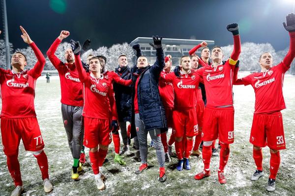 DELIJE, MOŽETE DA SLAVITE: Triling ljubimaca Severa ostaje na Marakani