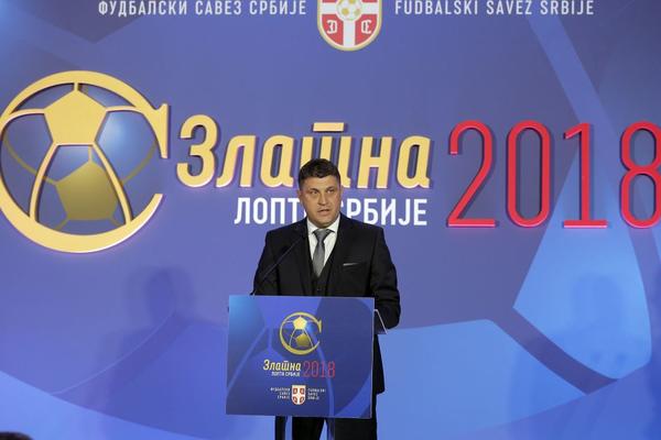 PITALI SU MILOJEVIĆA PROŠLE GODINE ŠTA MOŽE BOLJE: Sada im je odgovorio na dodeli Zlatne lopte!