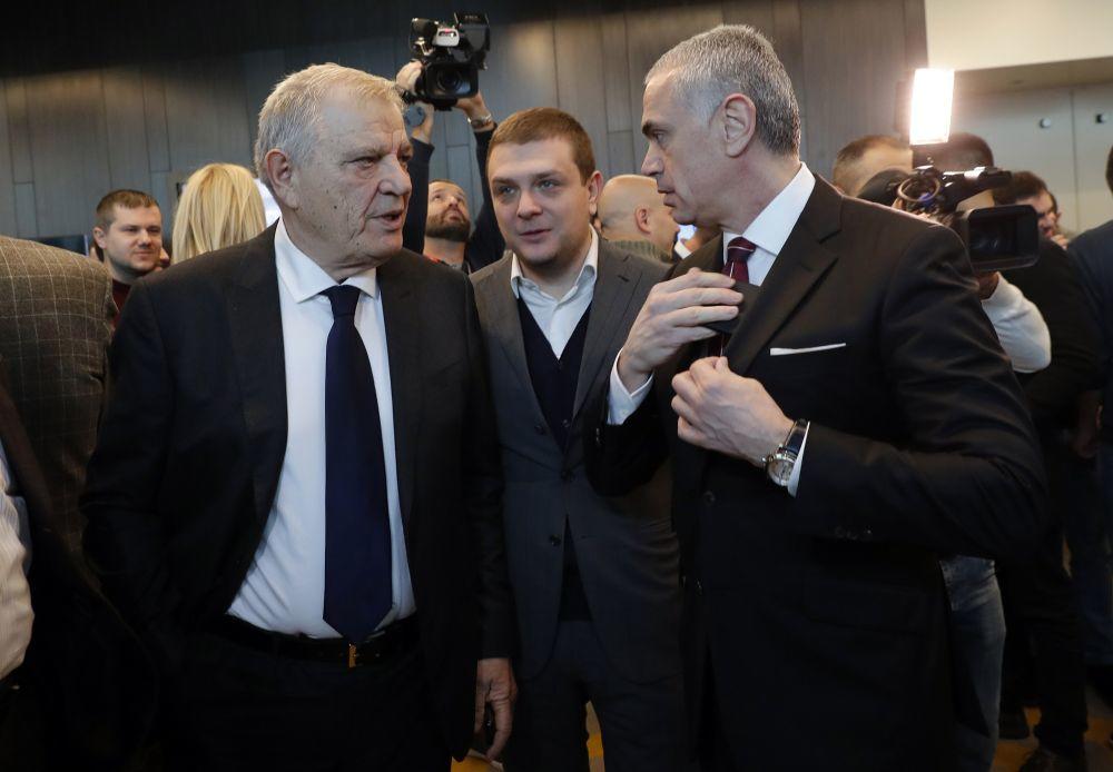 Terzić u društvu Vazure i Karadžića  