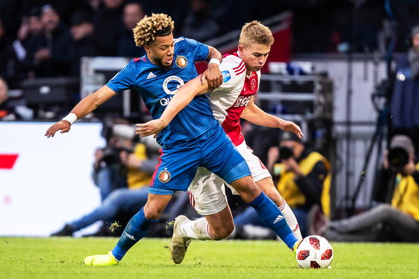 PRVI DEFANZIVAC KOJI JE DOBIO NAGRADU 'ZLATNI DEČAK': Mesi, Mbape, Aguero, pa štoper o kom priča ceo svet!