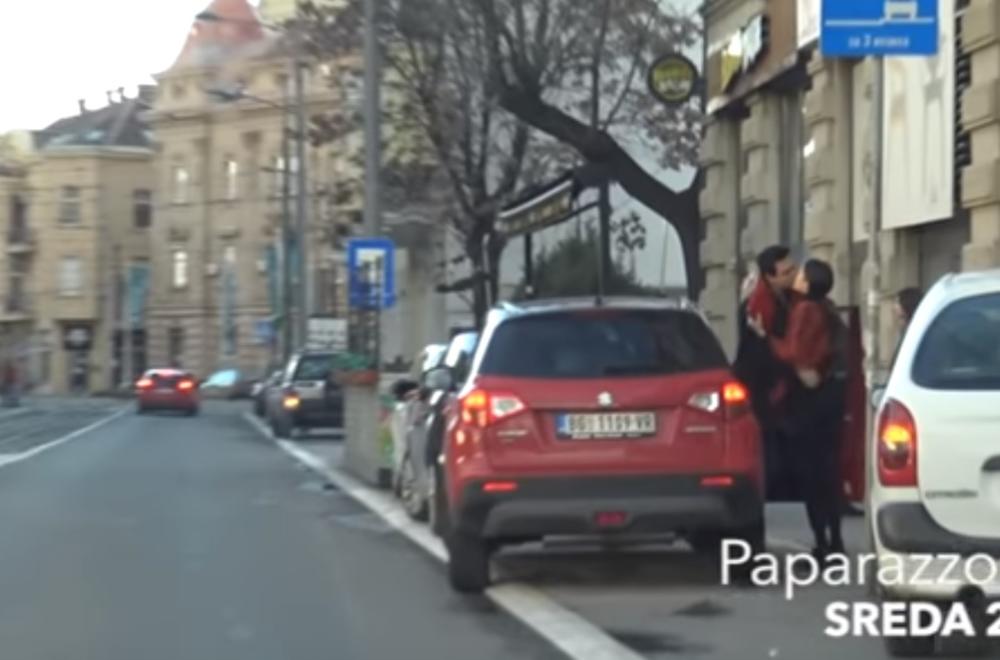 Miloš Biković sa novom devojkom  