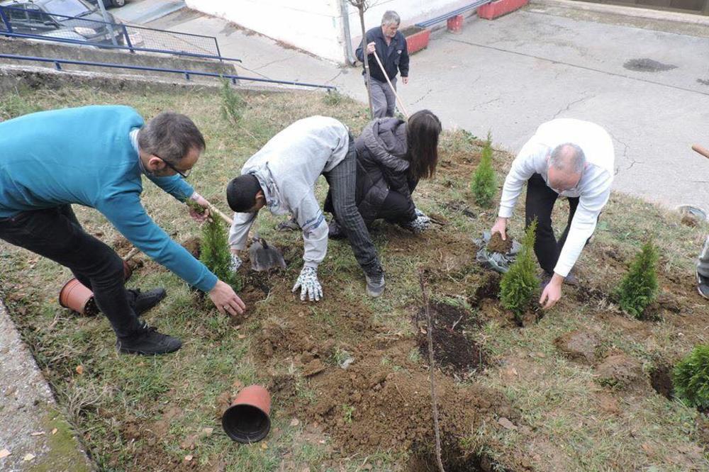 DA RASTEMO SREĆNI!  Održana radionica ZELENI IZAZOV