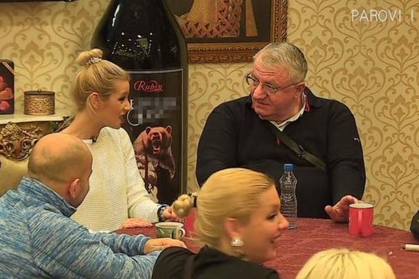 PRODUKCIJA DONELA DRASTIČNU ODLUKU: Šešelj dobio OTKAZ zbog male GLEDANOSTI! Bruka...