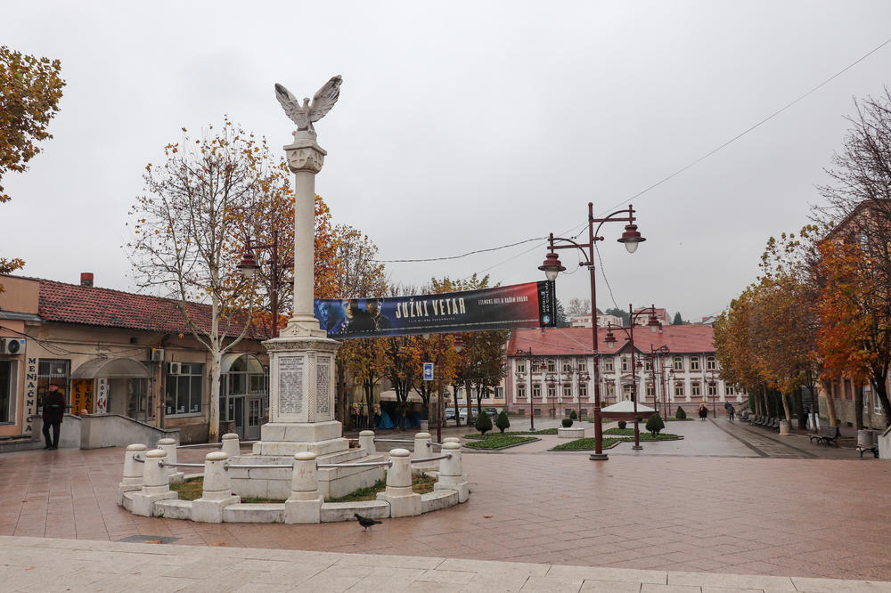 KRAJ DRAME U ARANĐELOVCU NAKON 3 SATA: Turski državljanin sišao sa krana, evo gde je sad