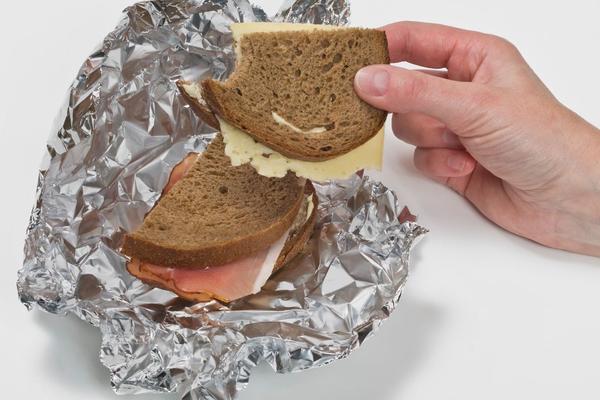 SVI JEDEMO OVE BUBE SVAKOGA DANA, A DA TOGA NISMO NI SVESNI! Objavljeni stravični snimci NAŠE HRANE