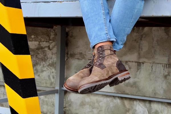 NAJBOLJI POKLON ZA NOVU GODINU: Obradujte sebe, ili drage osobe pristupačnom, kožnom italijanskom obućom!