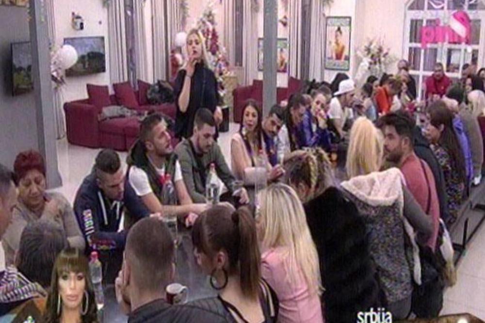 ESPRESO OTKRIVA: Gde je završio lik iz obezbeđenja sa kojim je Dorotea imala aferu