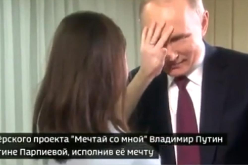 SLEPA DEVOJČICA JE IMALA SAMO JEDNU ŽELJU: Pomazila je Putina, a on joj je ispunio san! (VIDEO)