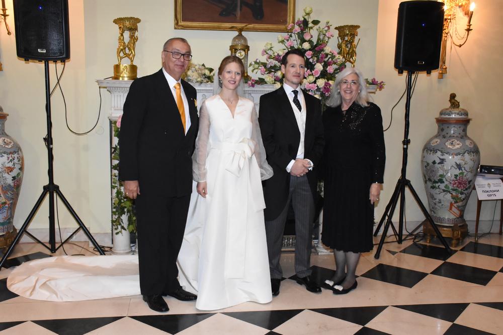 Branko Terzić sa suprugom na venčanju princa Filipa i princeze Danice  