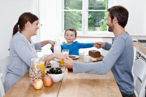 KOMBINACIJA MEDA I CIMETA: Da li je to zaista lek?