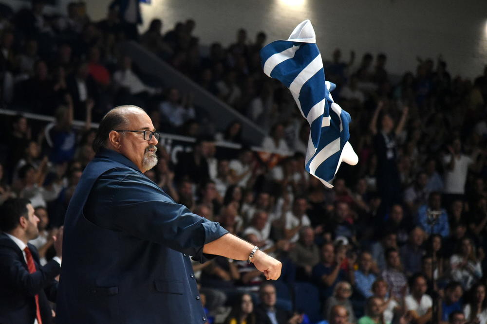 DŽIKIĆ SE ZVANIČNO VRATIO NA MESTO USPEHA: Srpski trener na klupi Budućnosti!