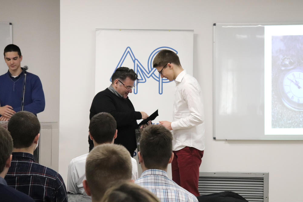  Aleksa Milojević dve zlatne medalje (59. MMO i 35. BMO)  