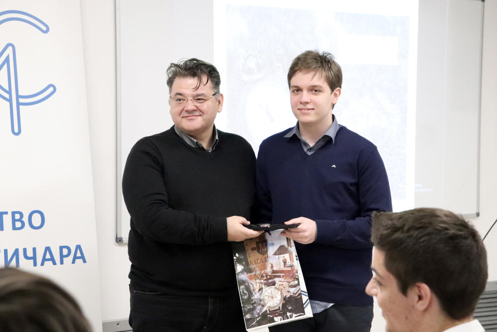 Pavle Martinović   je u 2018. godine osvojio tri medalje: dve zlatne (59. MMO i 35. BMO) i jednu srebrnu  medalju (30. IIO)   