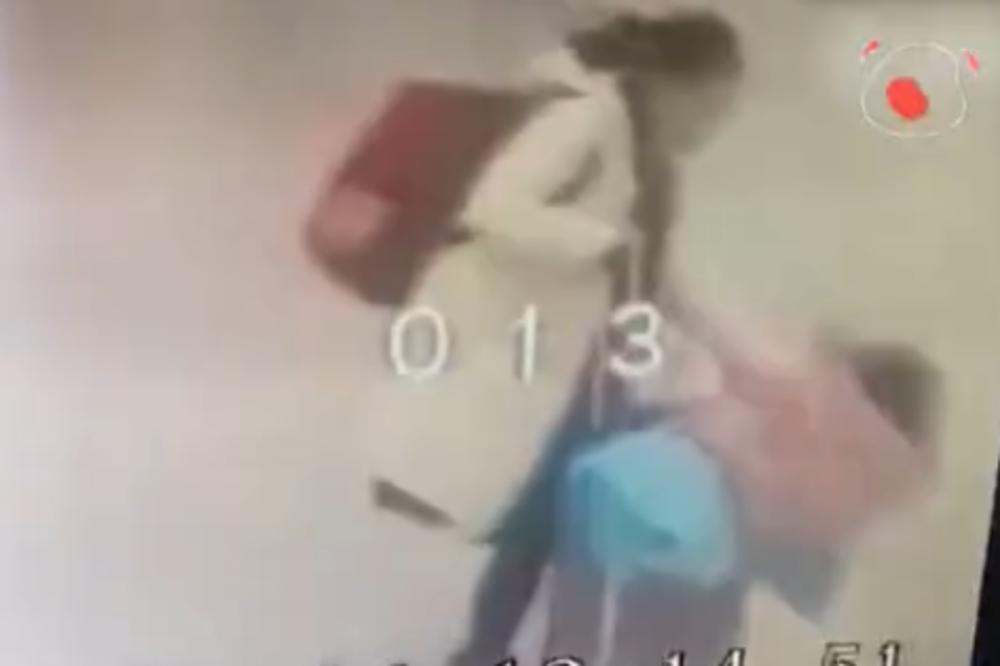KANDIDAT ZA NEMAJKU GODINE: Vozila dete na koferu kad se desio HOROR! (VIDEO)