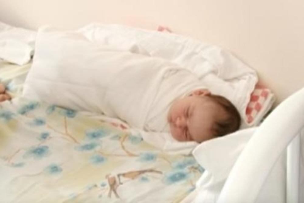 STANKOVIĆ DOBIO SINA: Prisustvovao je porođaju i na kraju je bebi ON hrabro presekao pupčanu vrpcu (FOTO)